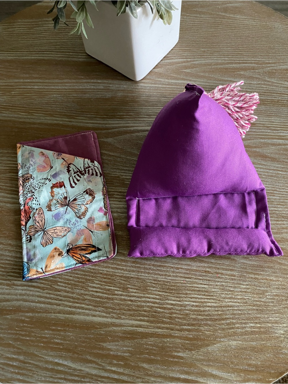 Butterfly Eyeglass Case with a Purple Phone Holder with Tassel Keychain